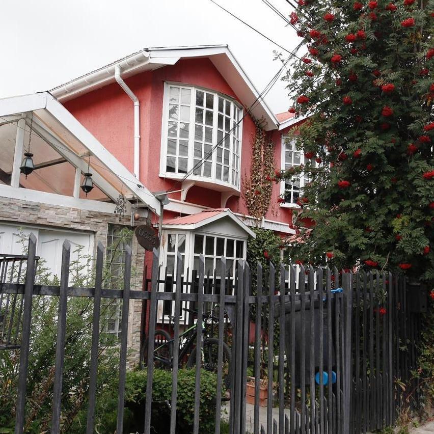 Hospedaje Familiar Gloria Punta Arenas Exterior photo